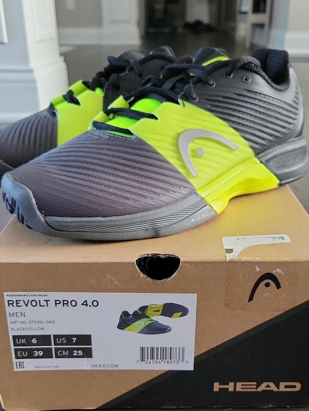Head Revolt Pro 4.0 Men's Athletic Shoes - Black & Neon Yellow